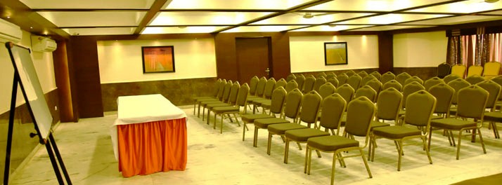 2449/Hotel Ajanta Palace - Ratlam 04.jpg